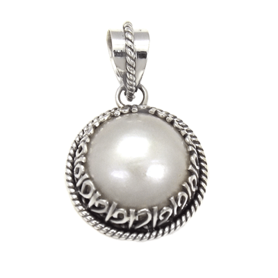 Sterling Silver Round Mabe Pearl Pendant